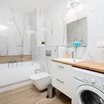 Moja Retkinia Superior By Bookinghost Apartment *