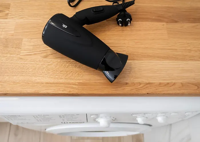 Moja Retkinia Superior By Bookinghost 罗兹