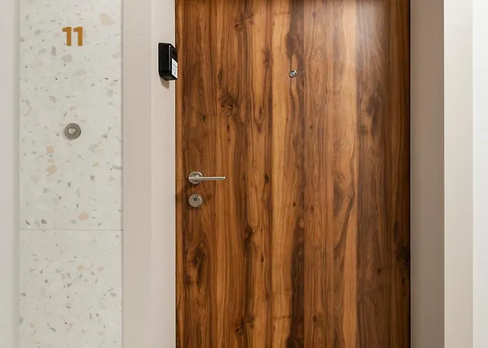 Moja Retkinia Superior By Bookinghost